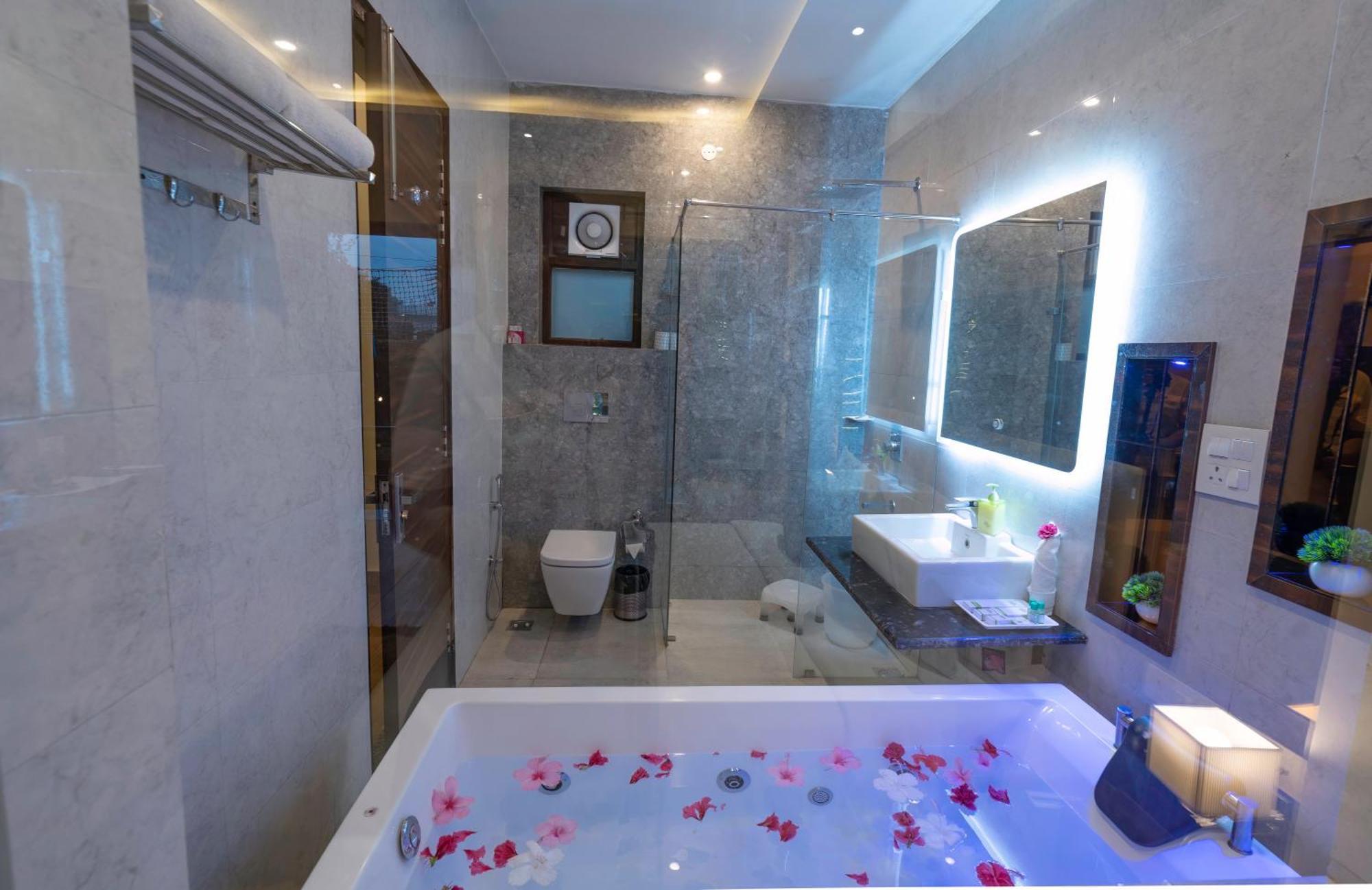 Winsome Resort & Spa Corbett Ramnagar  Exterior photo