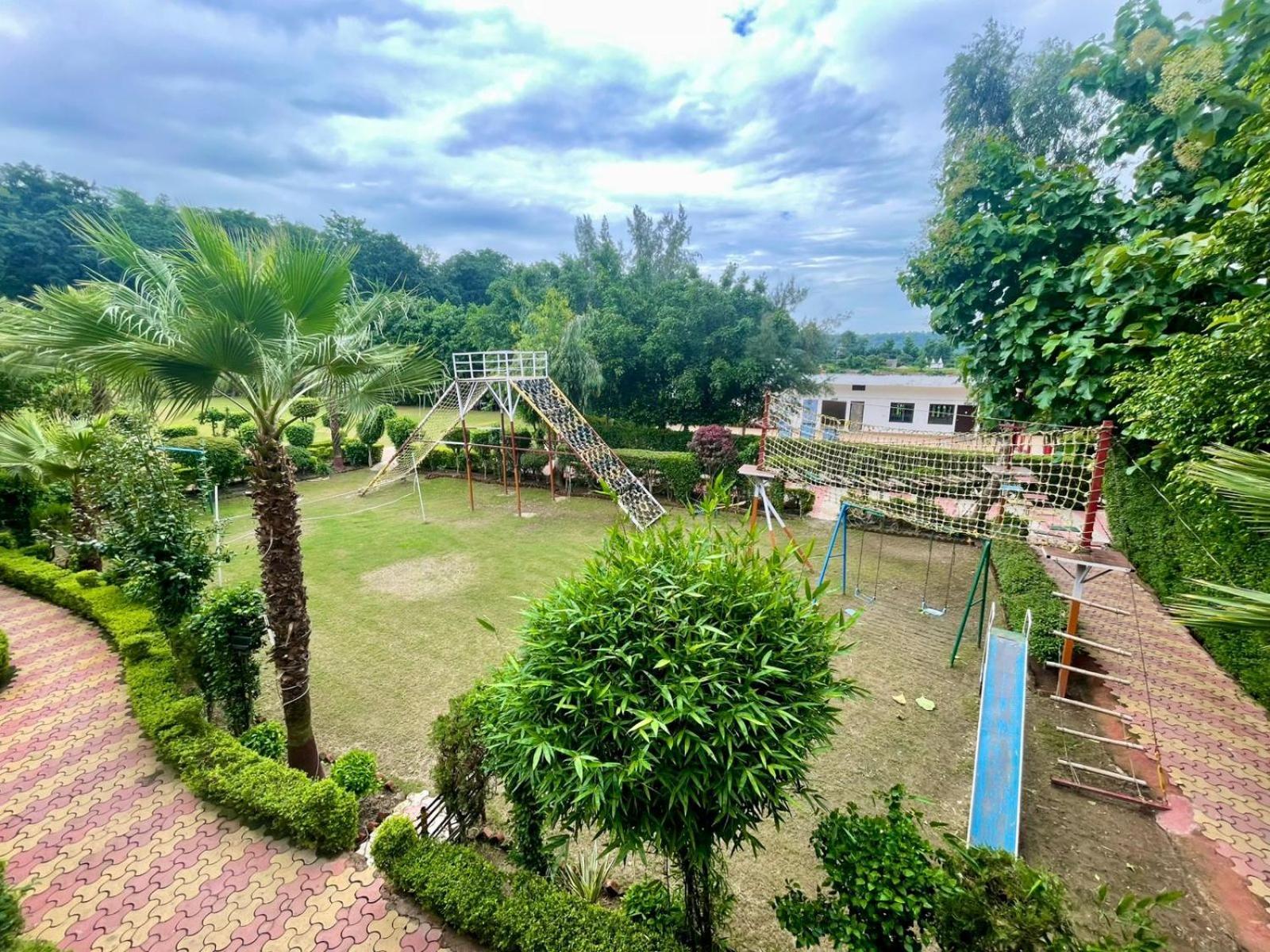 Winsome Resort & Spa Corbett Ramnagar  Exterior photo